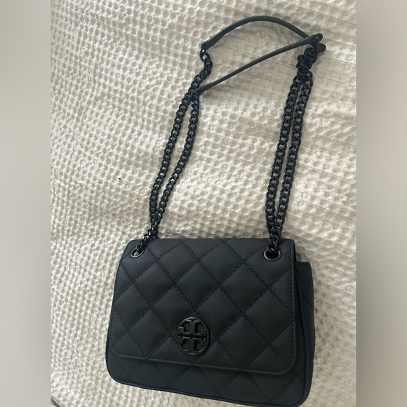 Tory Burch Quilted Shoulder Bag - Picture 3 of 4